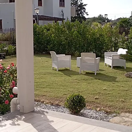 Charme & Relax Villa Campofelice Di Roccella